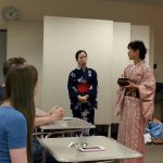 Tea ceremony showing a disposal bow;
